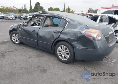 2010 Nissan Altima 2.5 S из США, поврежденный, VIN 1N4AL2APXAN454768